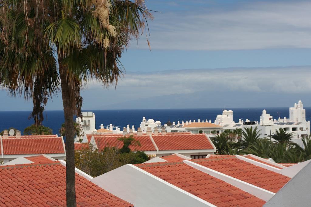 Club Olympus In Garden City Playa de las Americas  Exterior photo